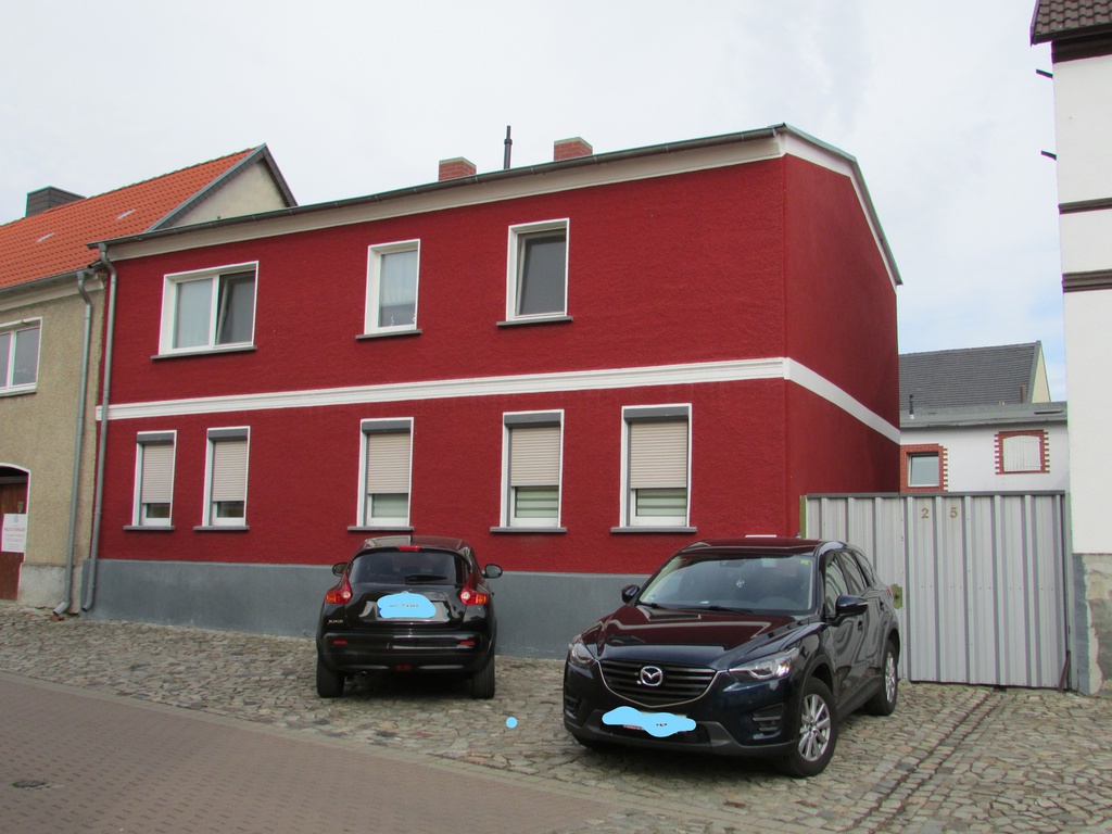 Verkauft: Einfamilienhaus mit ausgebauter Scheune und Pool, 39443 Atzendorf (Staßfurt)
